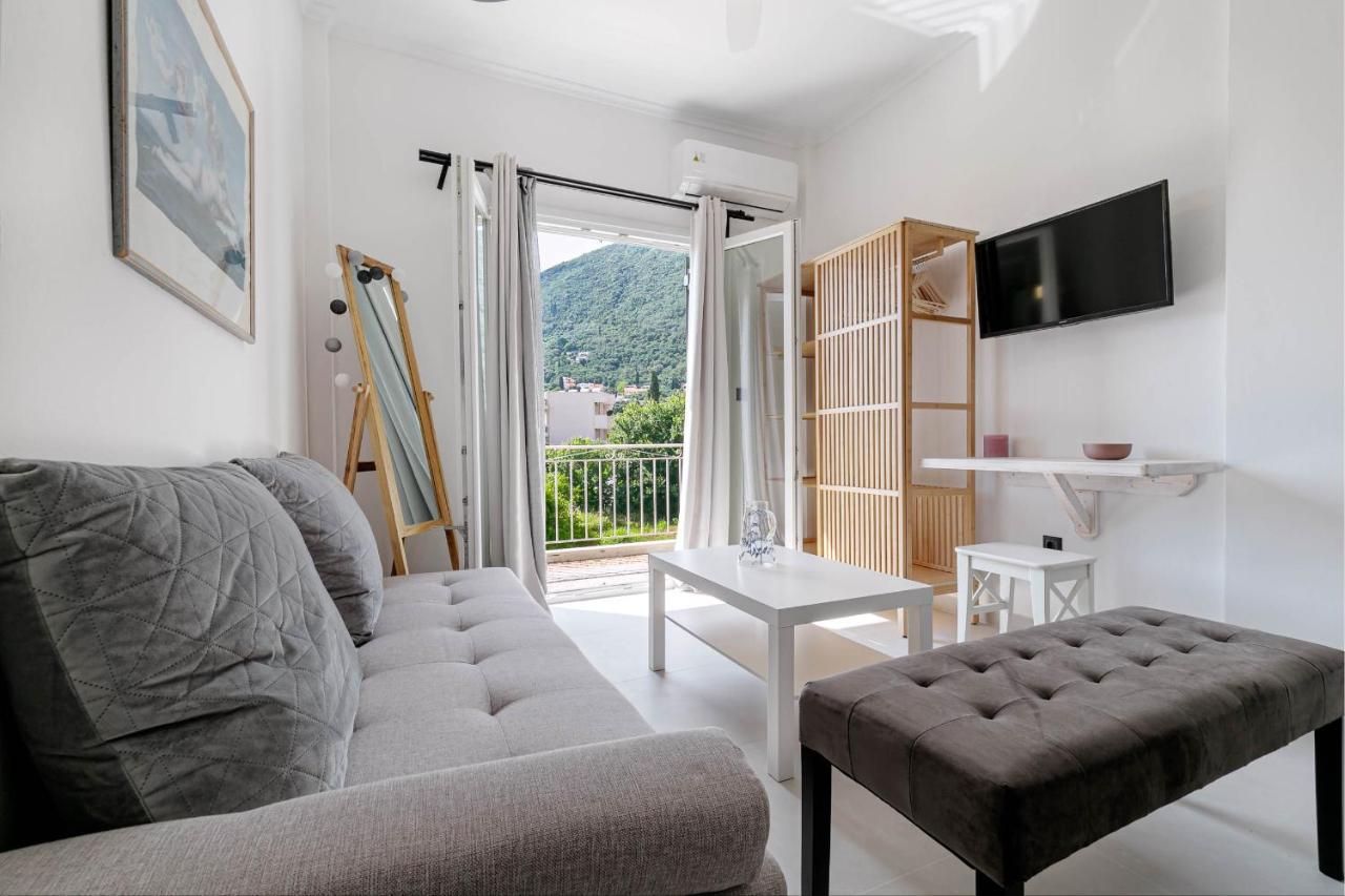 Terranova Beach Apartment - Menta Ipsos Exterior photo